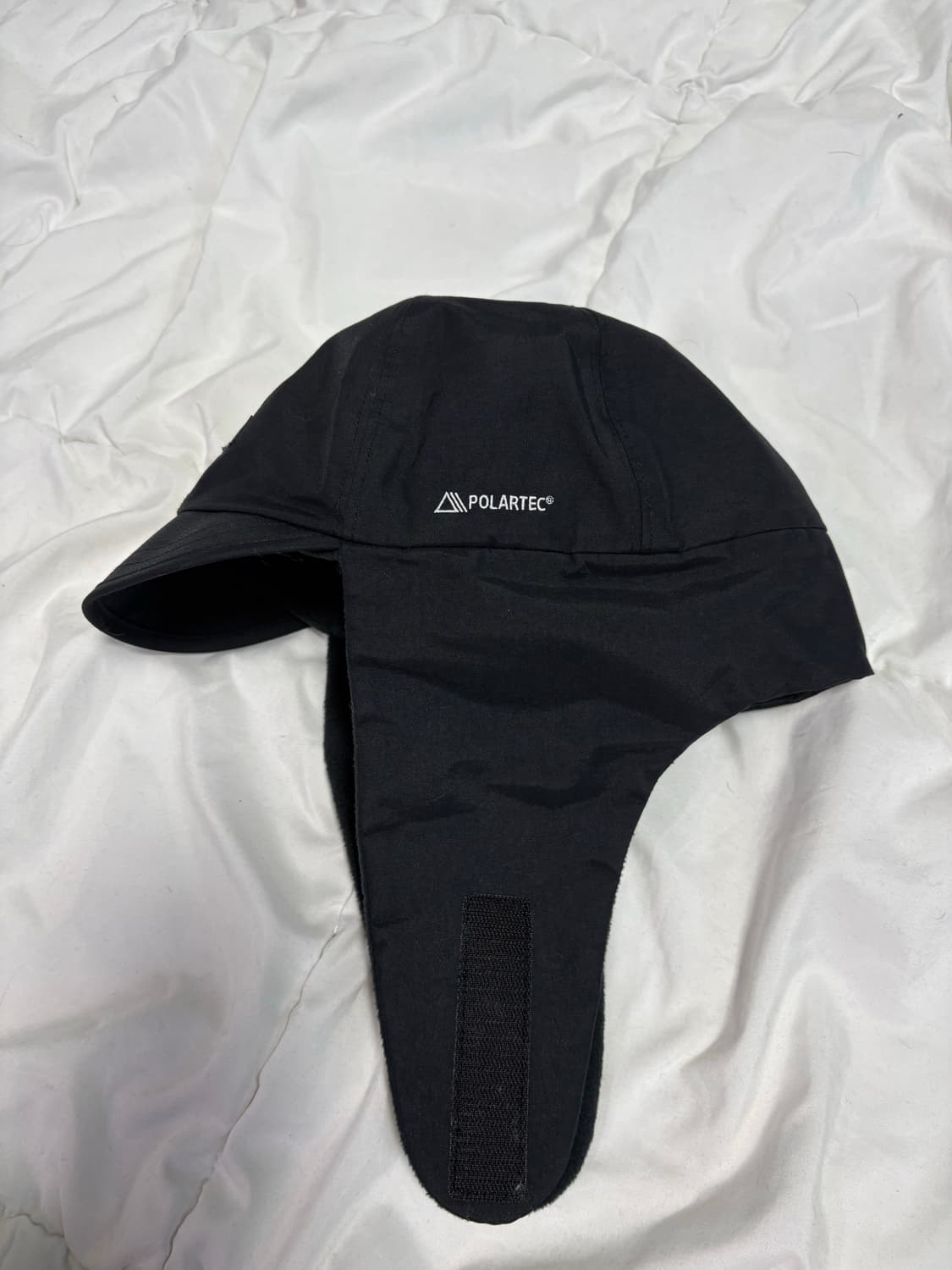 [M-L] 슈프림 고어텍스 이어 플랩 캡 블랙 상품이미지2