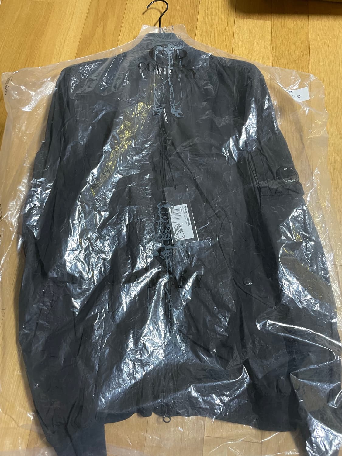 cp컴퍼니 나이크라 항공점퍼 52사이즈 상품이미지1