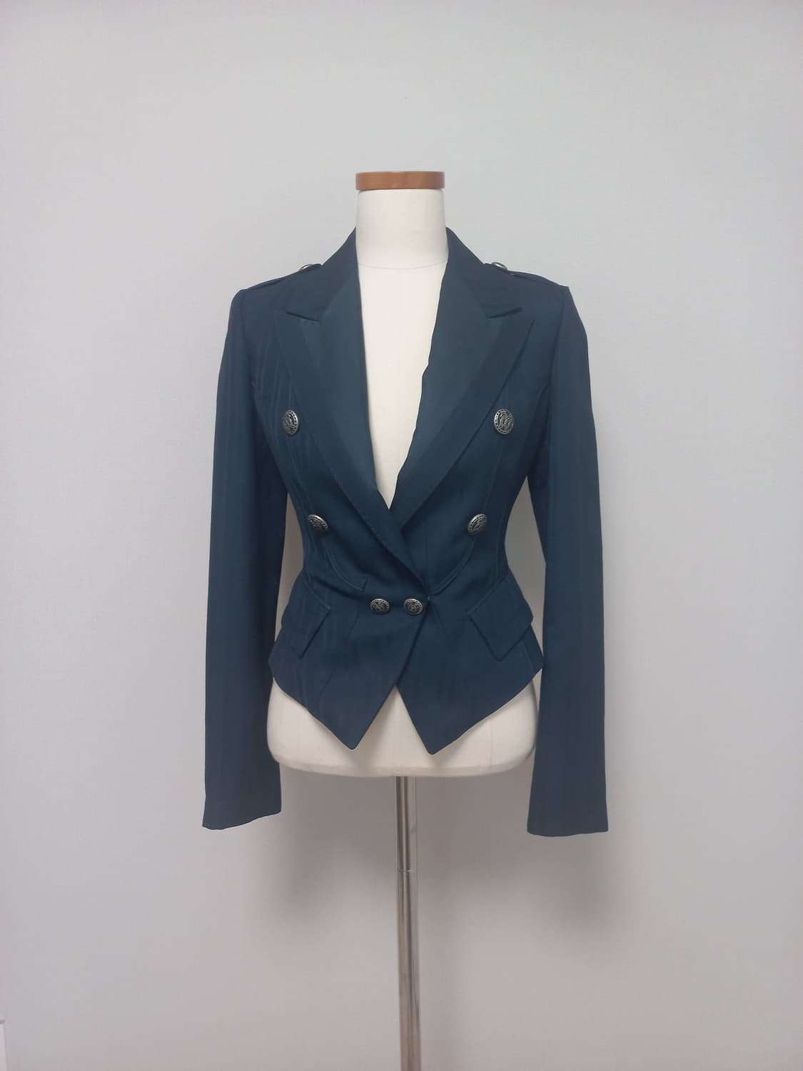 미샤 밀리터리 숏자켓 (82-92-155) 상품이미지2