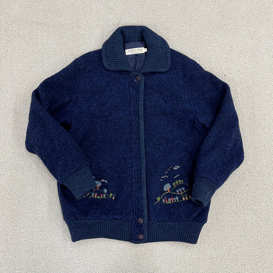 90 까르뜨 자수 모 니트 카라 집업 0130M1 상품이미지1