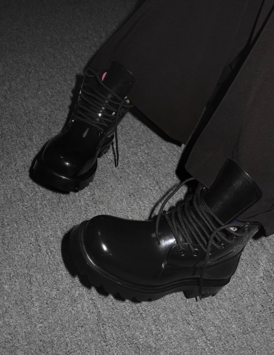 새것 정품 100% 보테가 베네타 샤이니 러버 레이스업 부츠 39 상품이미지1