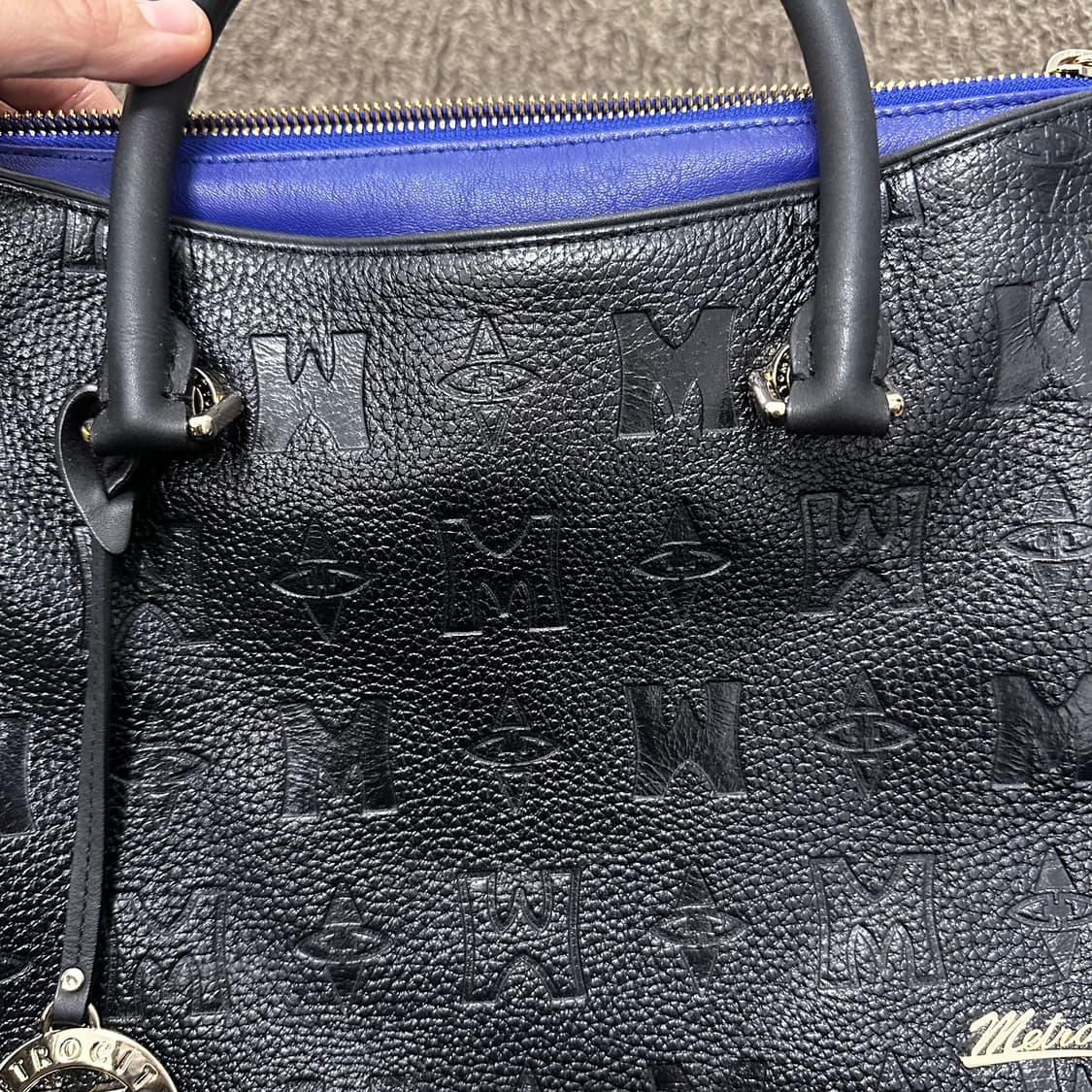 메트로시티 여성 숄더백 토트백 가죽 가방 블랙 보증서 있음 상품이미지4