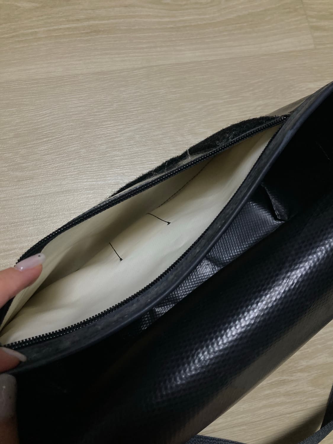 프라이탁 하파오 흰검 상품이미지5