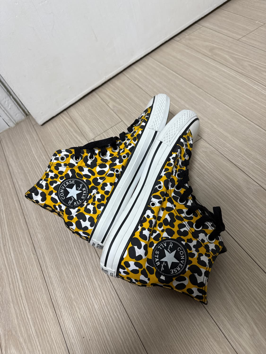 컨버스 척테일러 엘로우 레오파드 275 상품이미지4