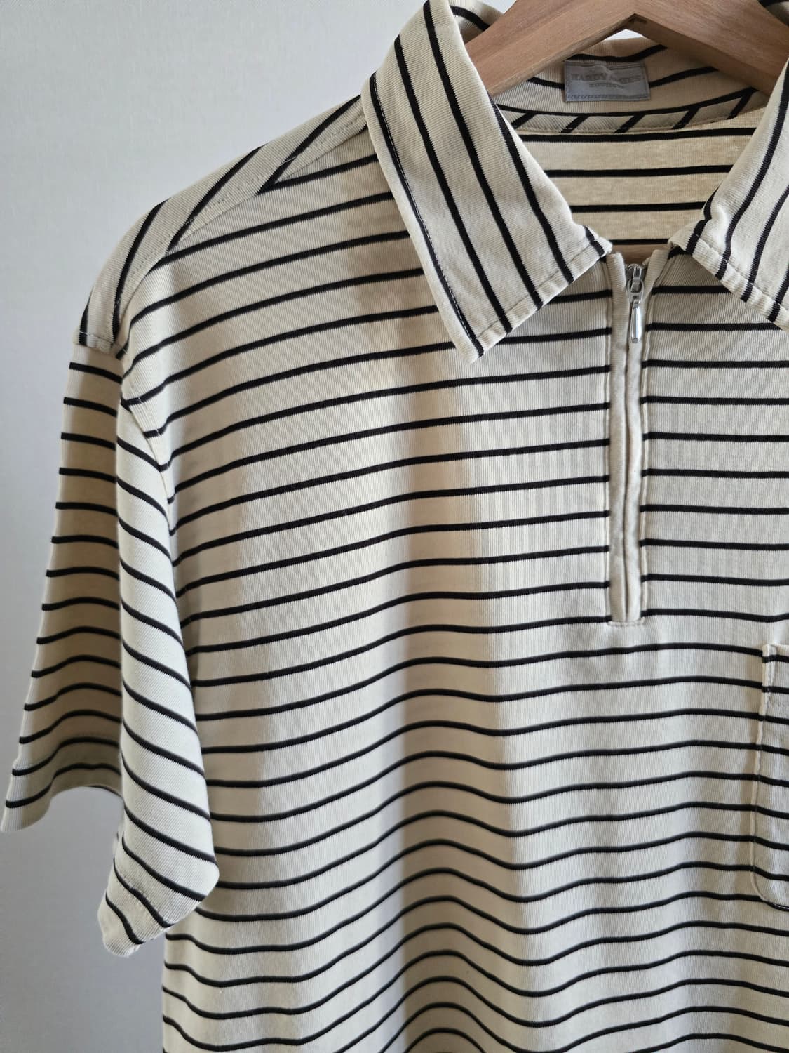 HARDY AMIES BOUTIQUE 스트라이프 집업 카라 티셔츠 상품이미지5