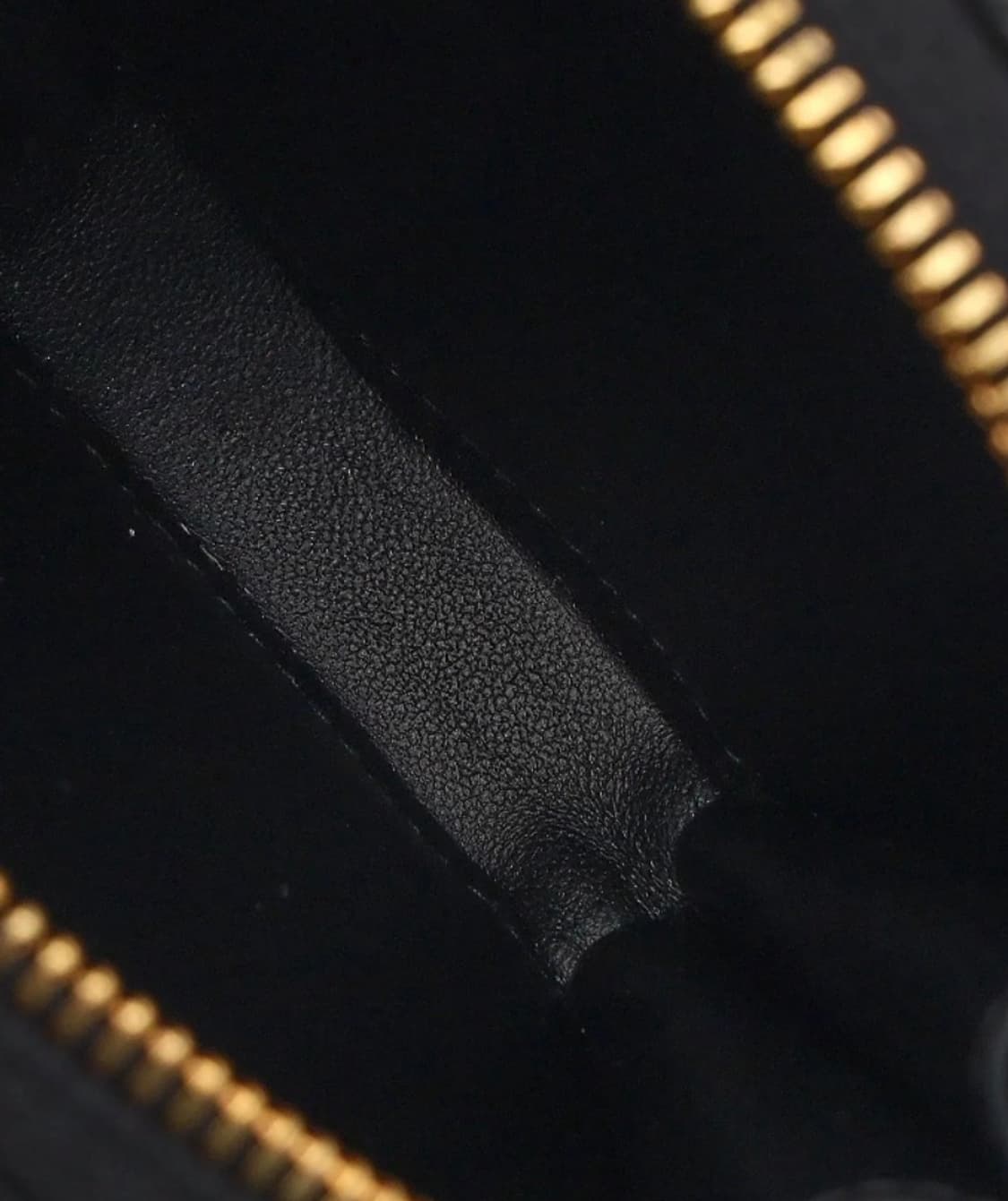 [S급] 디올 카로 라운드 지퍼 체인 클러치 백 판매합니다!!! 상품이미지2