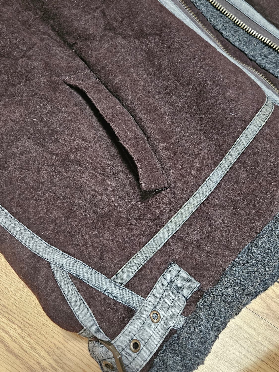 도그타운 넥 자수 포인트 B-3 무스탕 자켓 XL 상품이미지5