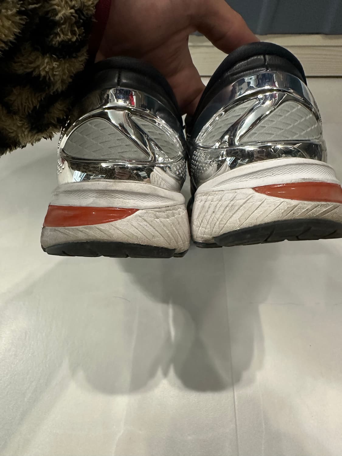 [270]아식스 젤카야노26 지브라 런닝화 상품이미지4