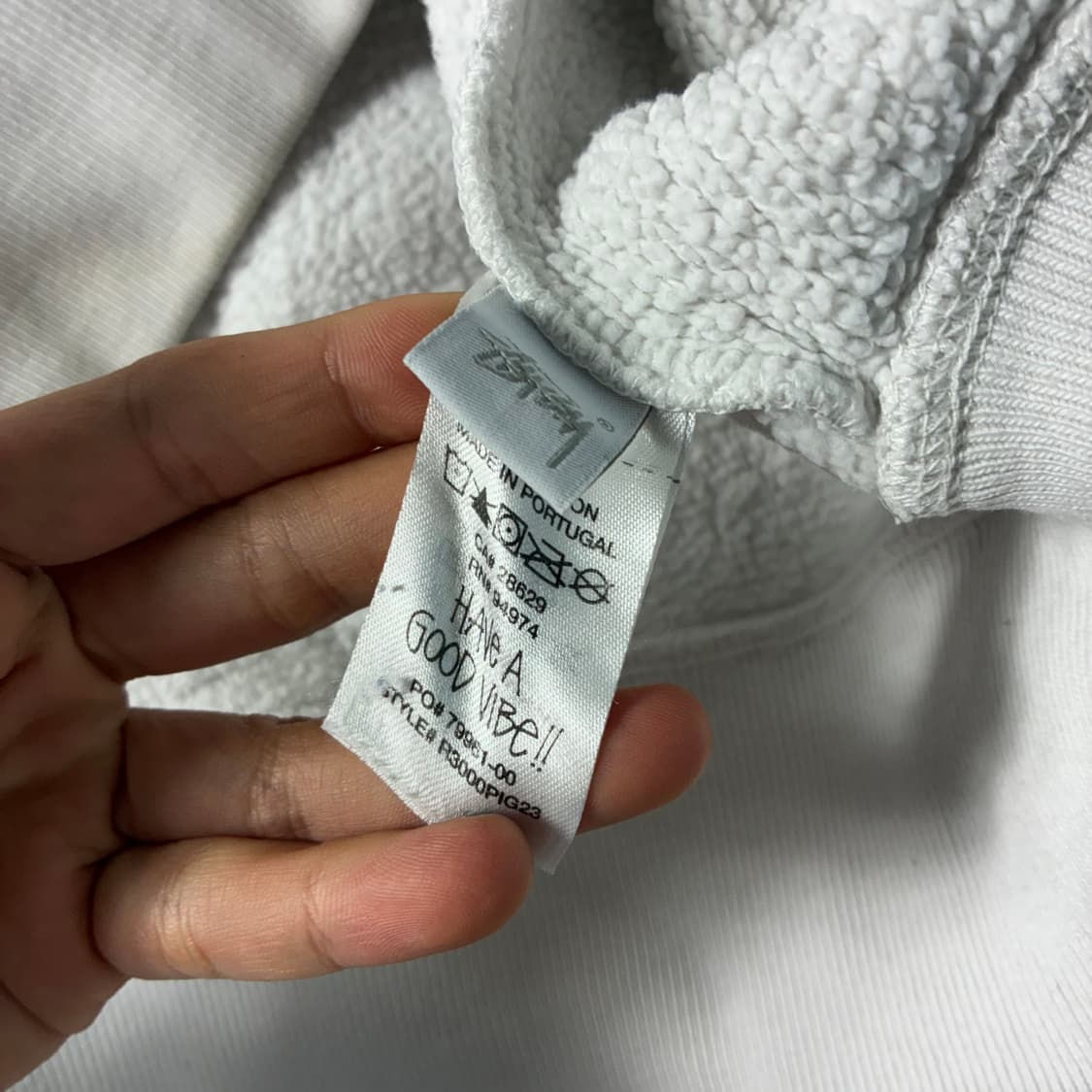 Stussy  스투시 베이직 피그먼트 다이드 화이트 맨투맨  상품이미지7