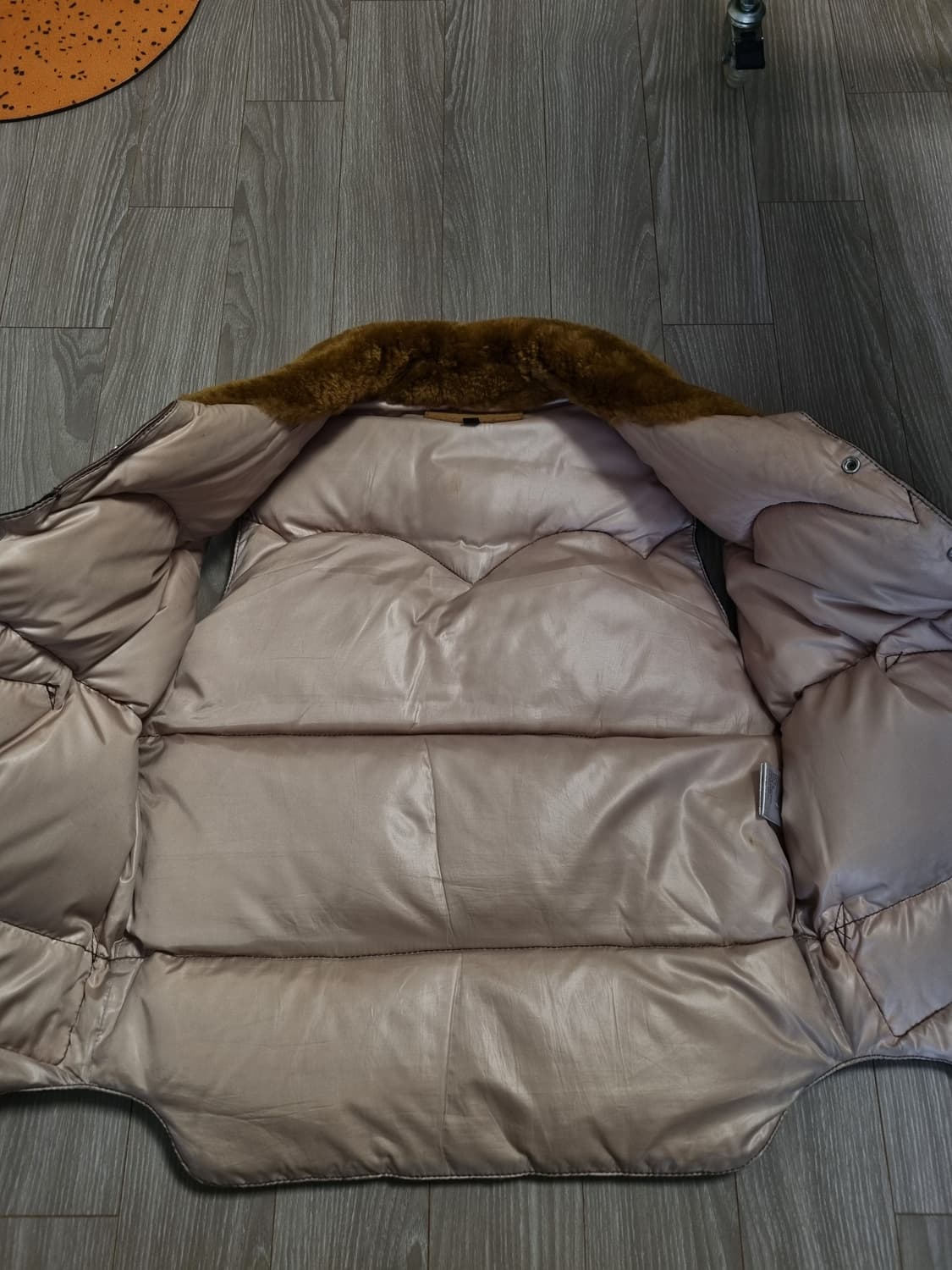 디아프바인 덕다운 패딩조끼 상품이미지2