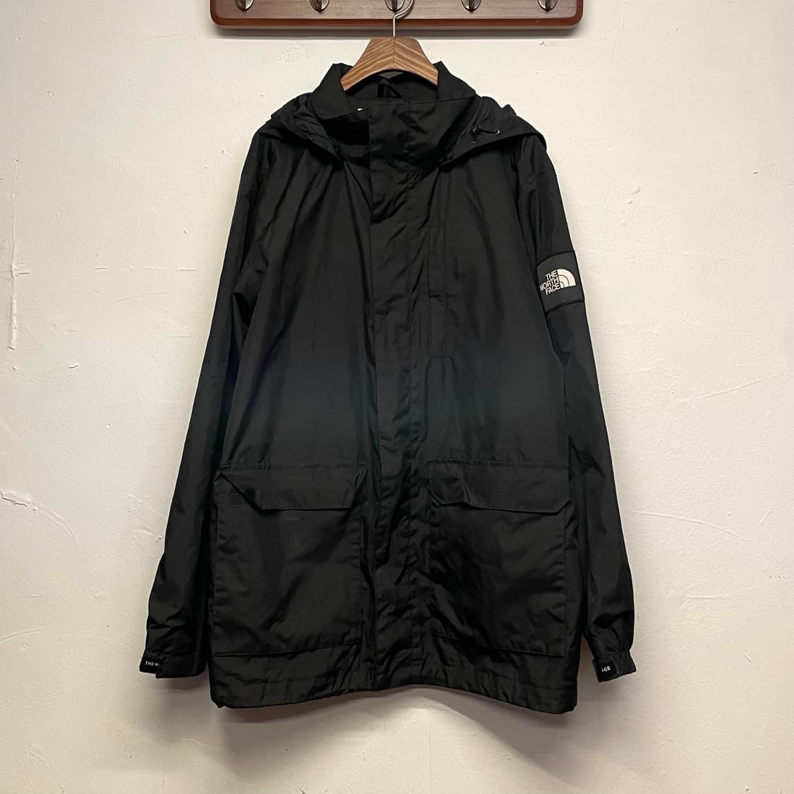 노스페이스 캄파나 블랙 바람막이 자켓   상품이미지1