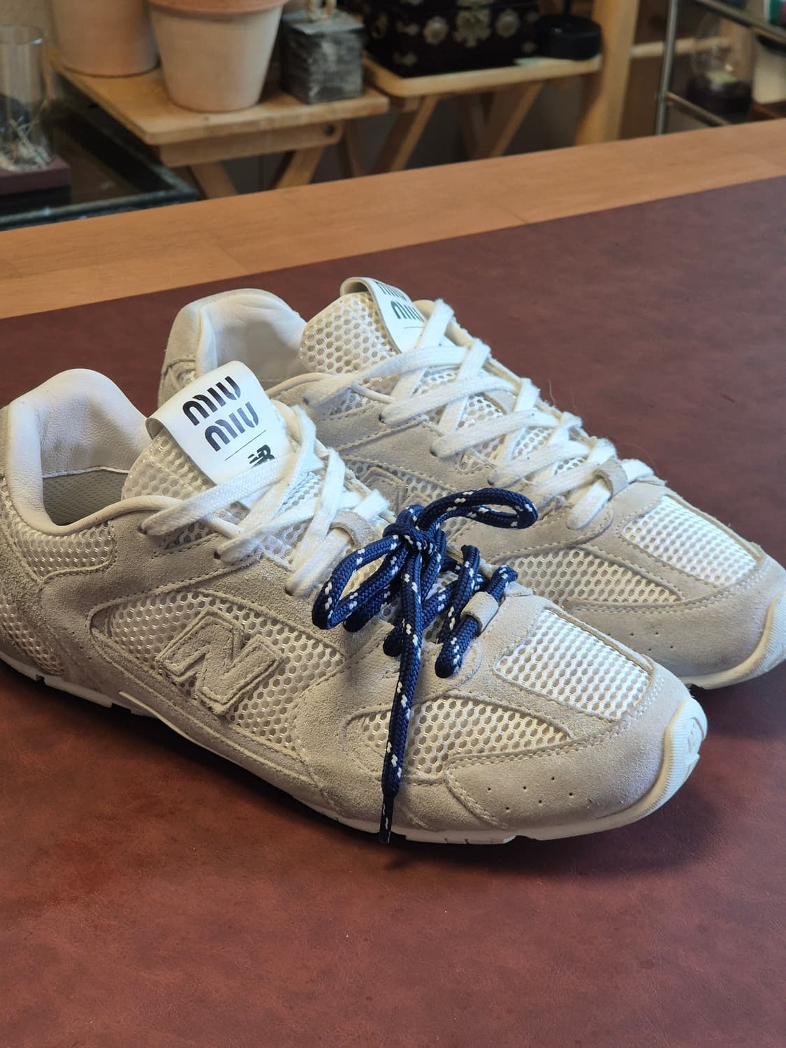실착용3회 250-255(39)  정품 미우미우 X 뉴발란스530스니커즈 상품이미지9