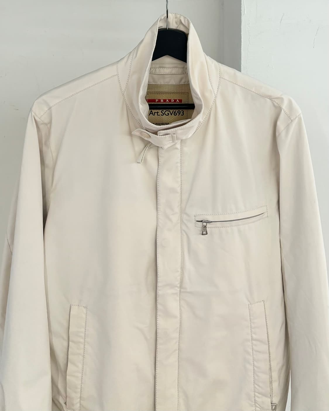 프라다 고어텍스 집업 자켓 상품이미지2