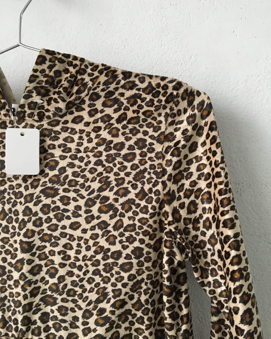Velvet leopard pattern hood 상품이미지3