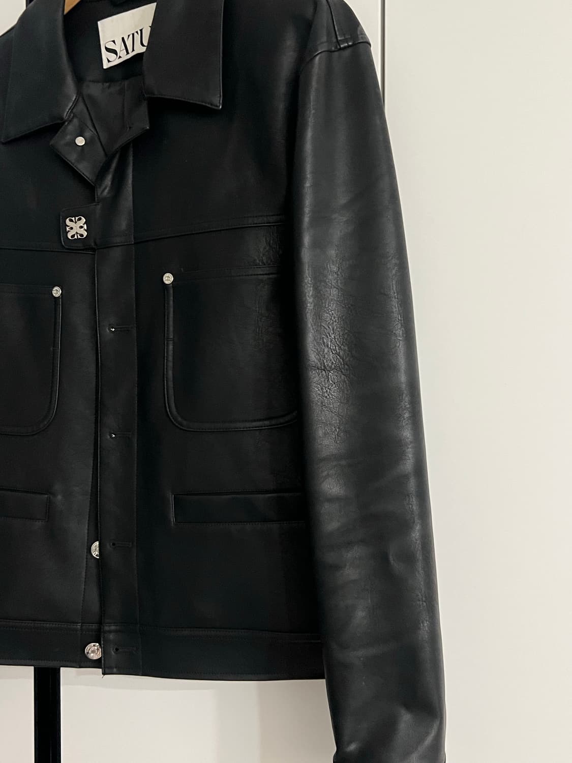 세터 SATUR 심볼 브로치 폭스 레더자켓 L 상품이미지3