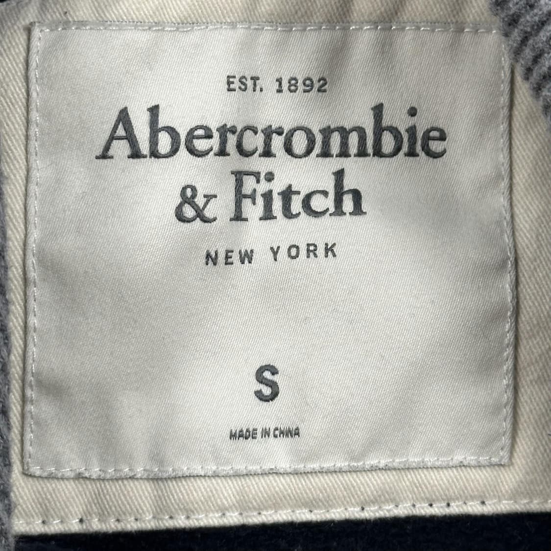 아베크롬비 피치 A&F 네이비 후드티 (S) 상품이미지5