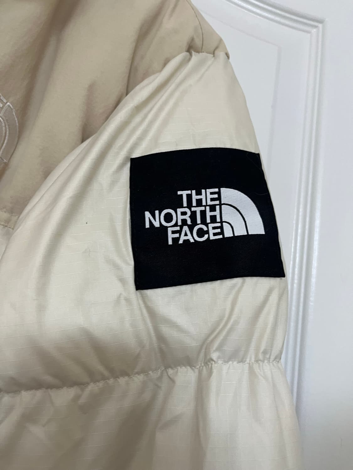 노스페이스 화이트 라벨 노벨티 눕시 패딩 / 크림컬러 상품이미지7