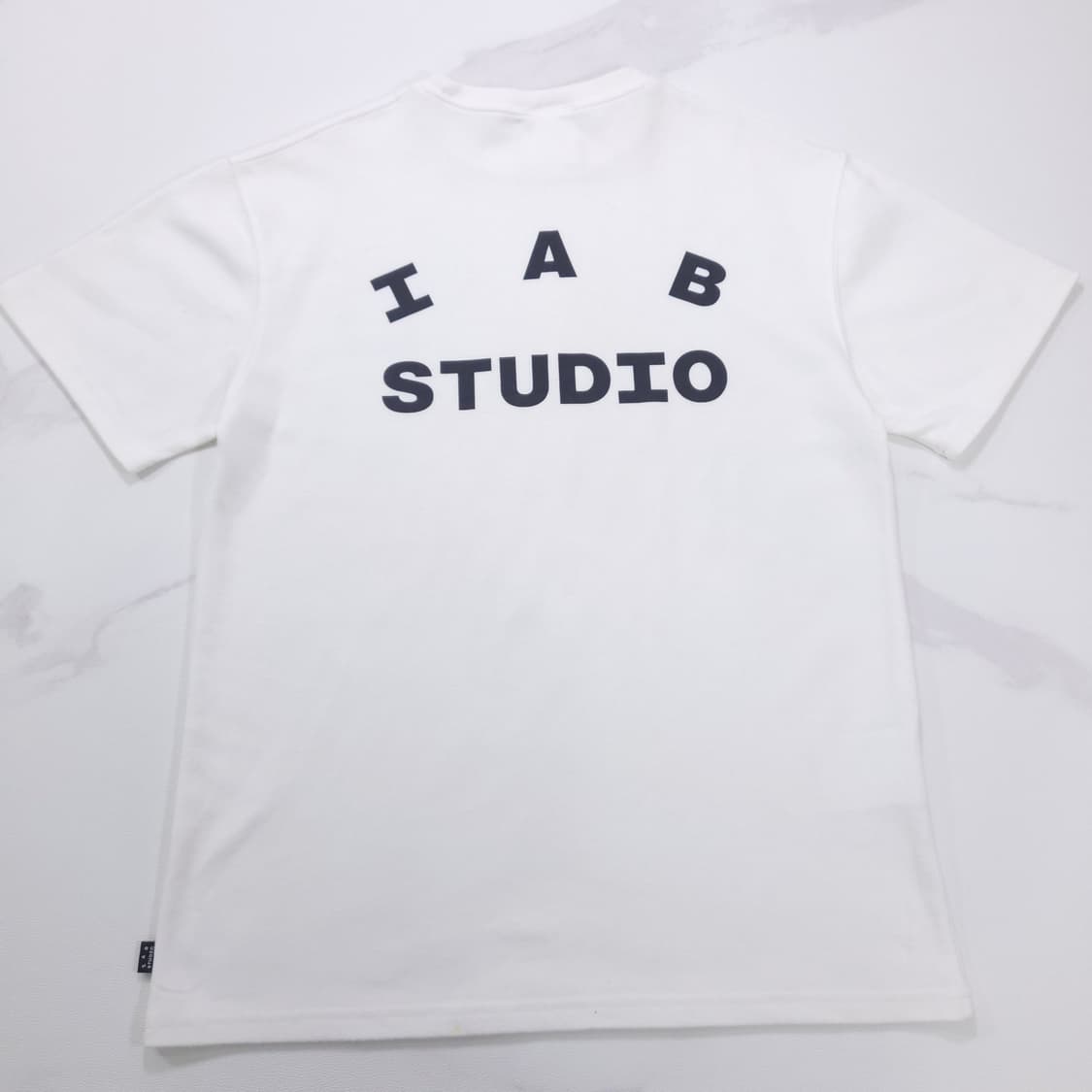 아이앱 스튜디오(IAB STUDIO) 반팔 티셔츠 화이트  95 상품이미지4