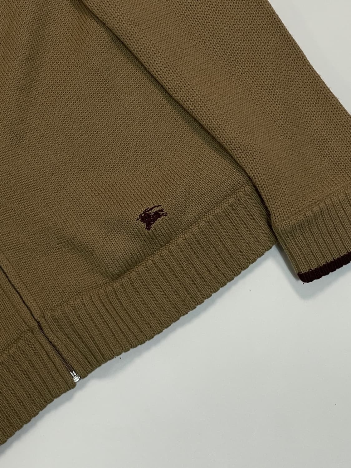 버버리 스트라이프 기마로고 니트 집업
 상품이미지6