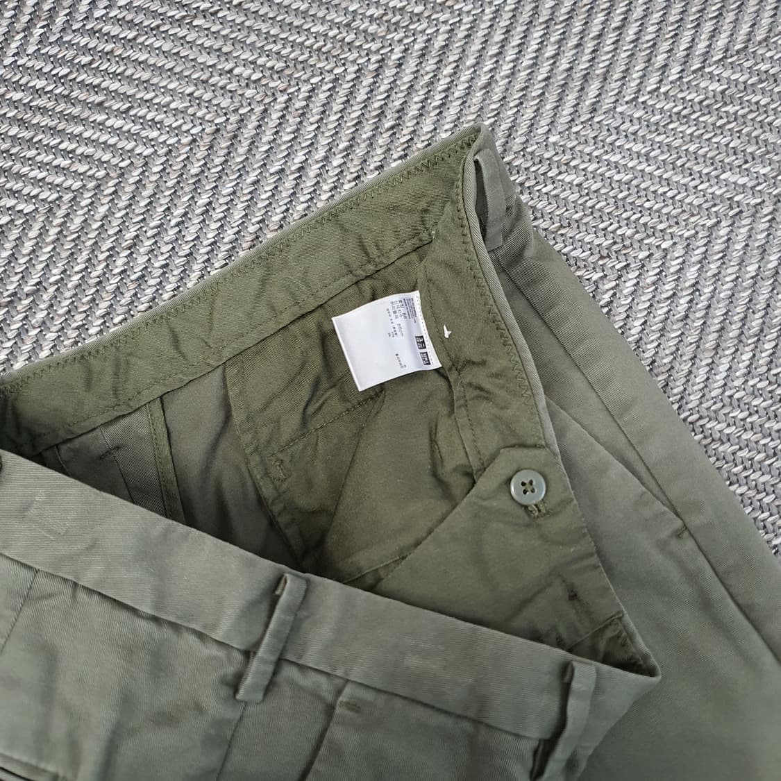 유니클로 스판 면바지 남자34 상품이미지2