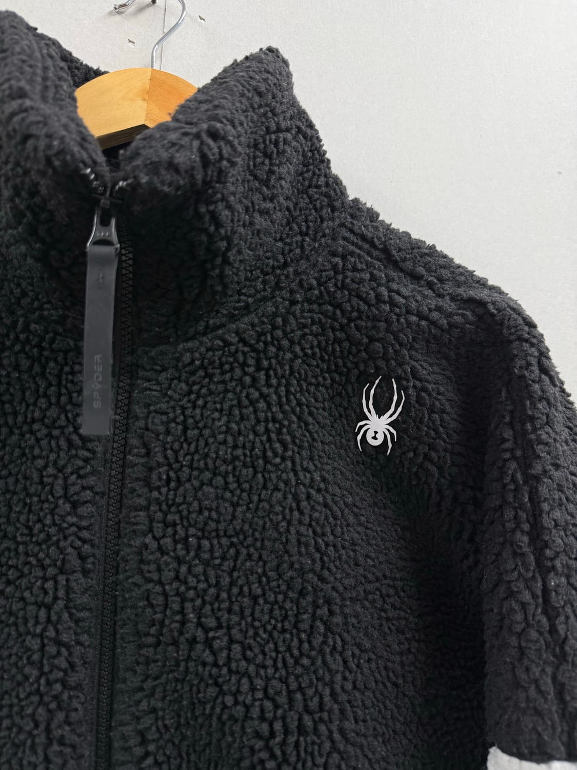 남성 100 L / 스파이더 뽀글이 후리스 집업 블랙 상품이미지3