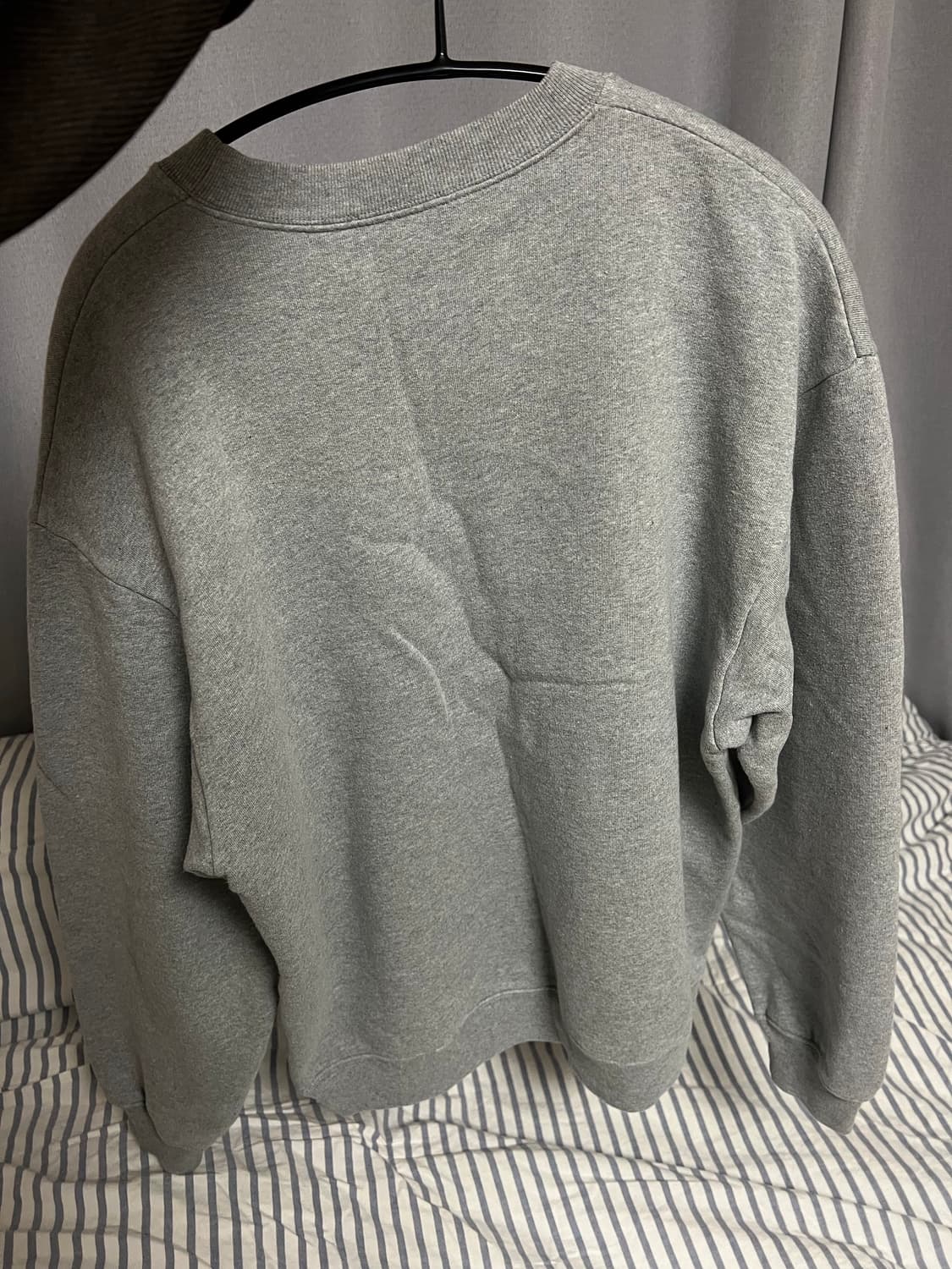 발렌시아가 파리스 맨투맨 상품이미지2