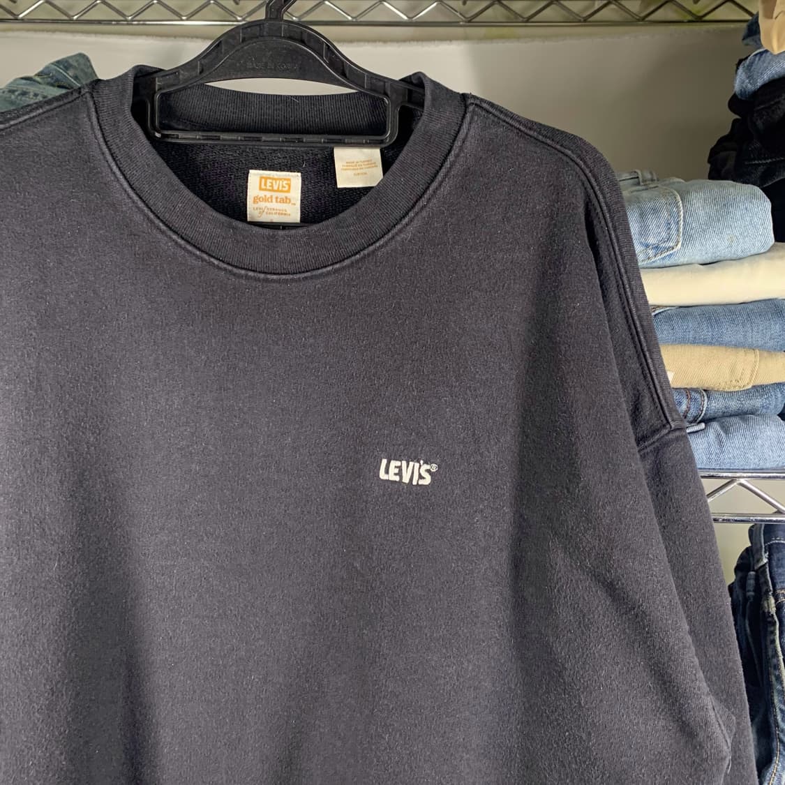 [표기 S, 실측 M] 리바이스 골드탭 맨투맨 스웻셔츠 상품이미지1