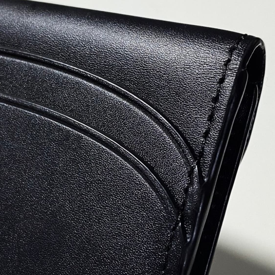 [정품] A.P.C 아페쎄 제네바 카프스킨 비즈니스 컴팩트 카드지갑 상품이미지4