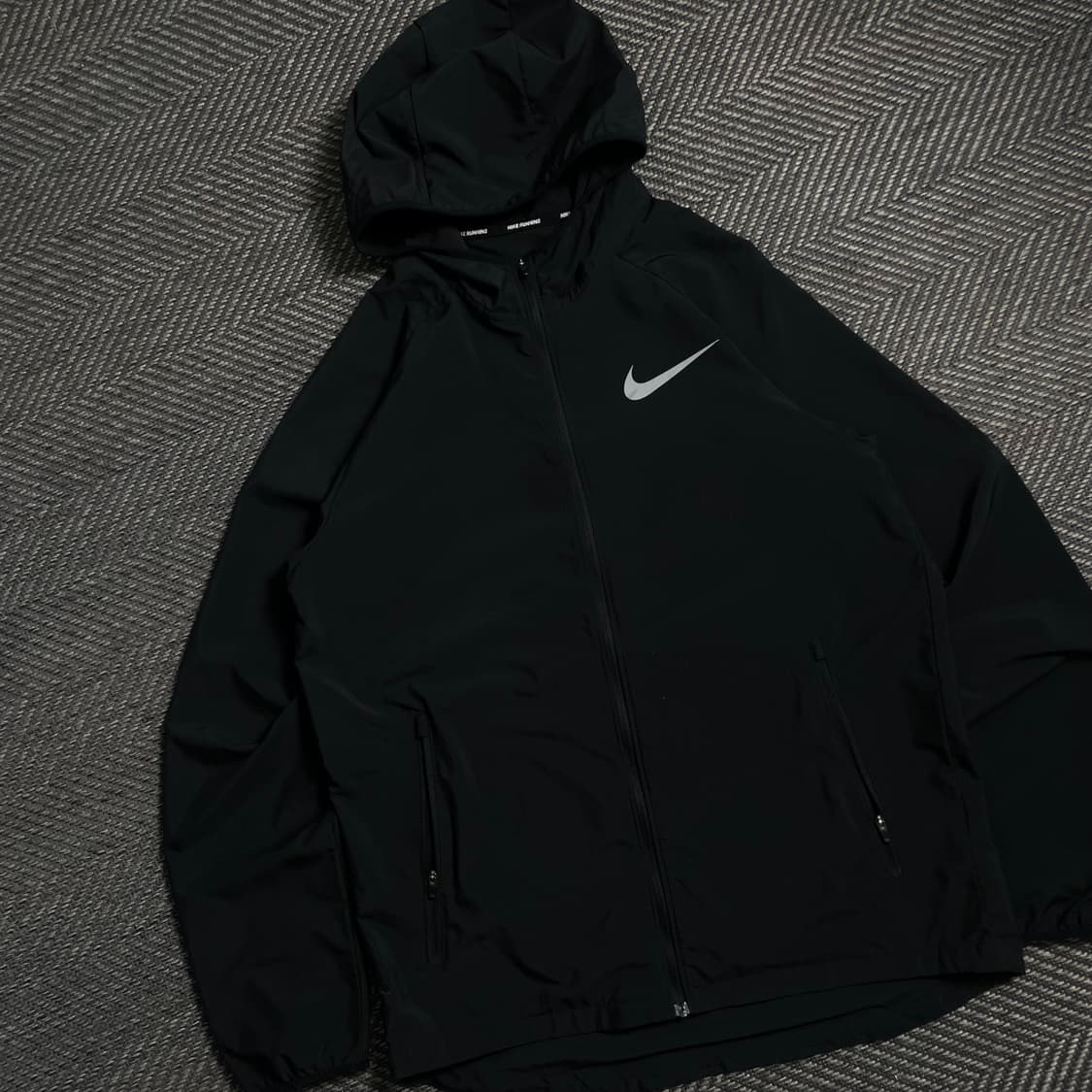 나이키 스우시 러닝 경량 후드 바람막이y 4687 상품이미지1