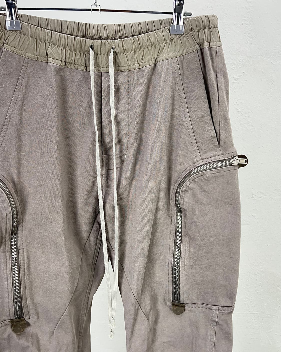 릭 오웬스 20ss 베이지 테쿠아티 드로우 카고 조거 팬츠 상품이미지3