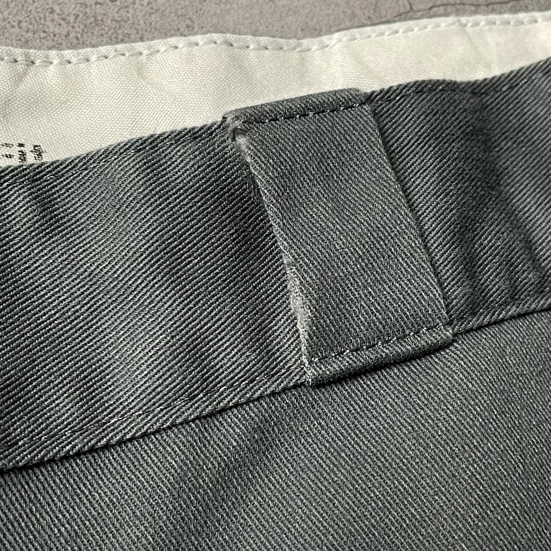 DICKIES 디키즈42283 루즈핏 버뮤다 워크 하프팬츠 A01102 상품이미지4