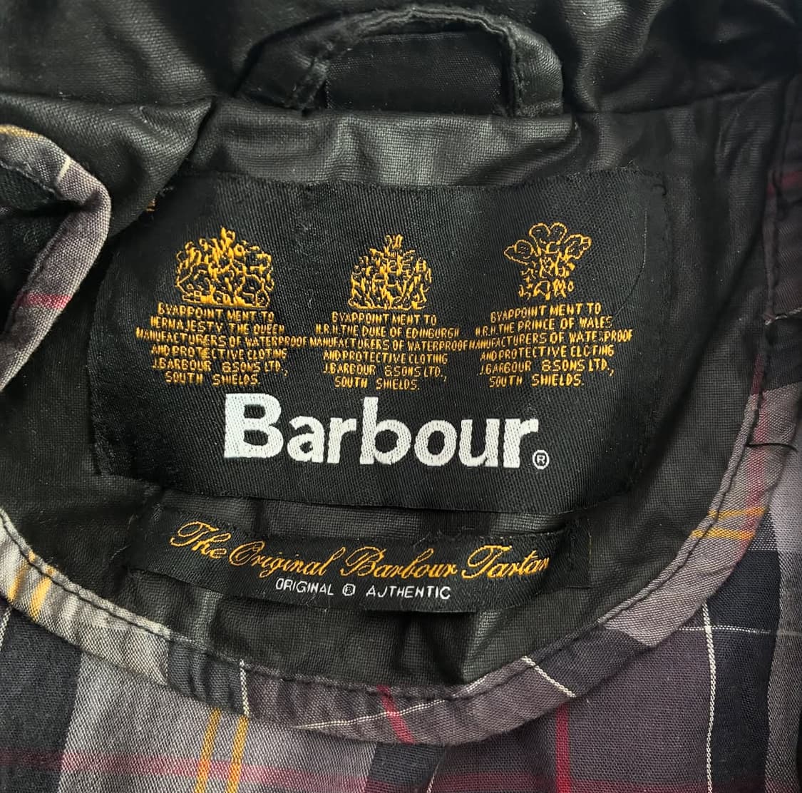 Barbour  바버 인터네셔널 퀼티드 왁스 자켓 (허리끈 x) 상품이미지7