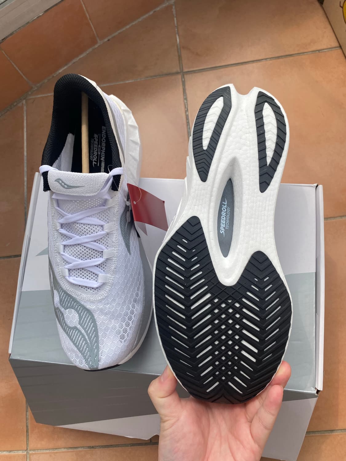 써코니 엔돌핀프로4 300 새상품 상품이미지5