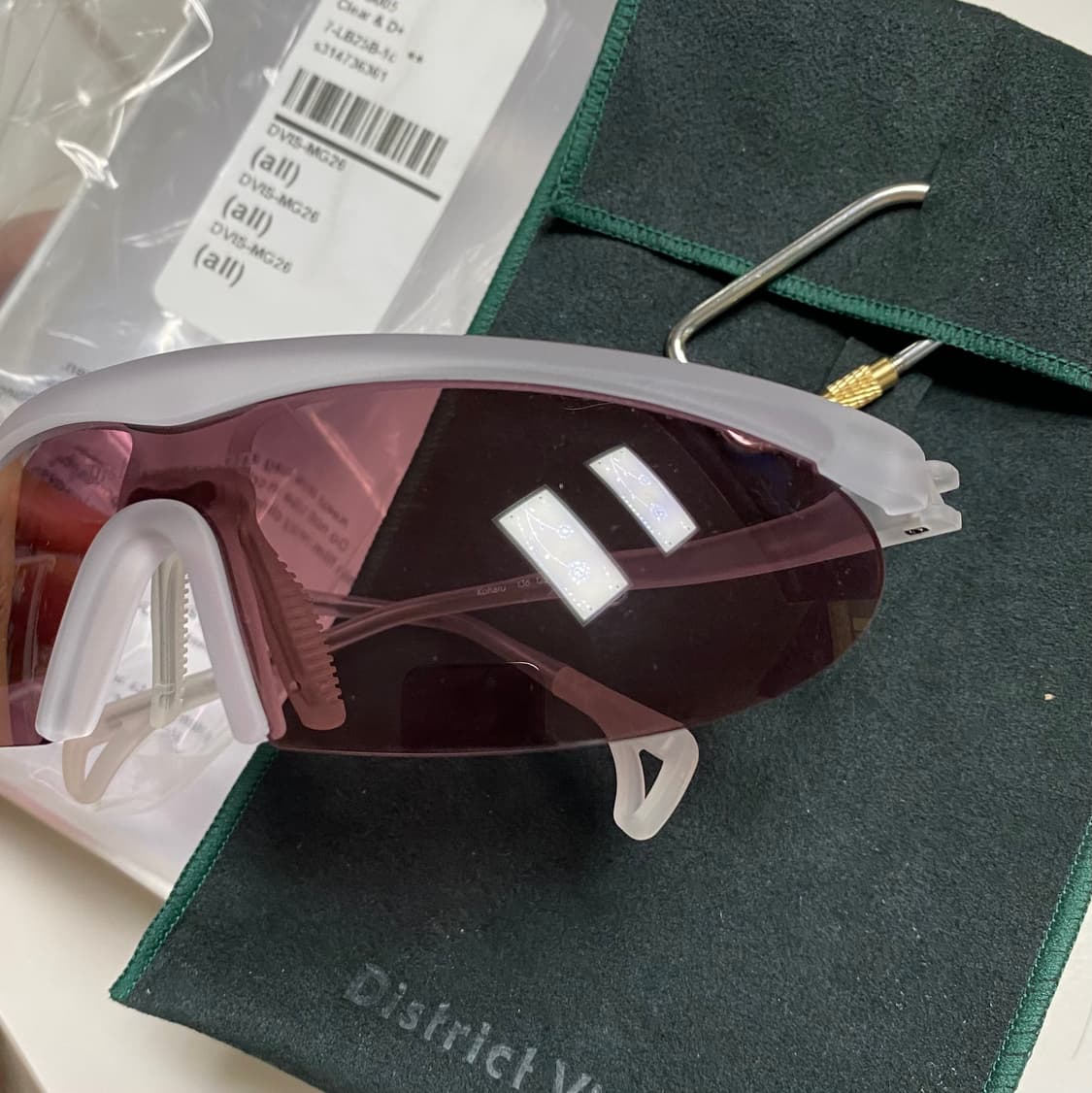 디스트릭트비전 코하루 이클립스 클리어 D+ 블랙로즈 상품이미지6