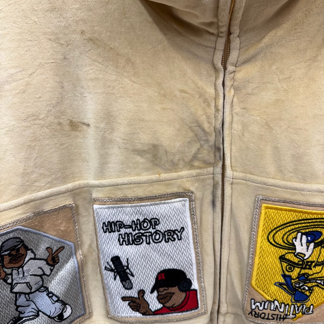 90s 빈티지 올드스쿨 벨벳 트랙자켓 전면 패치 디테일 옐로 상품이미지7