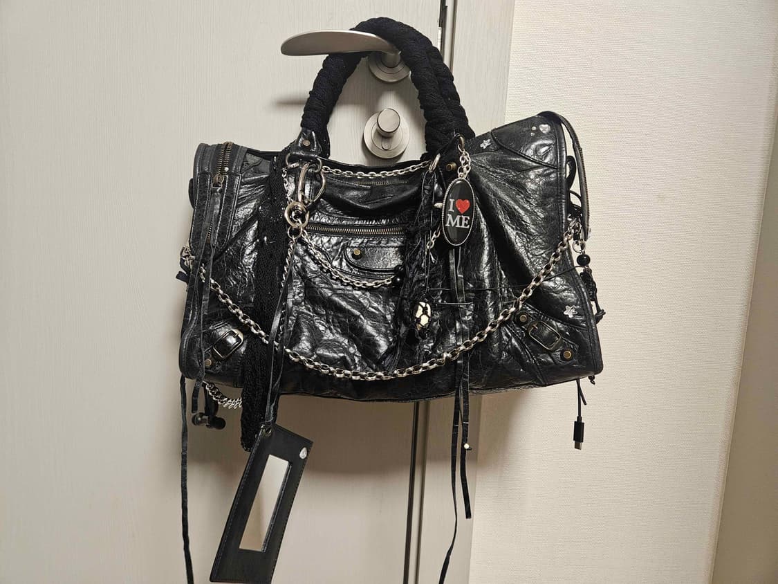 Balenciaga city bag medium 상품이미지1