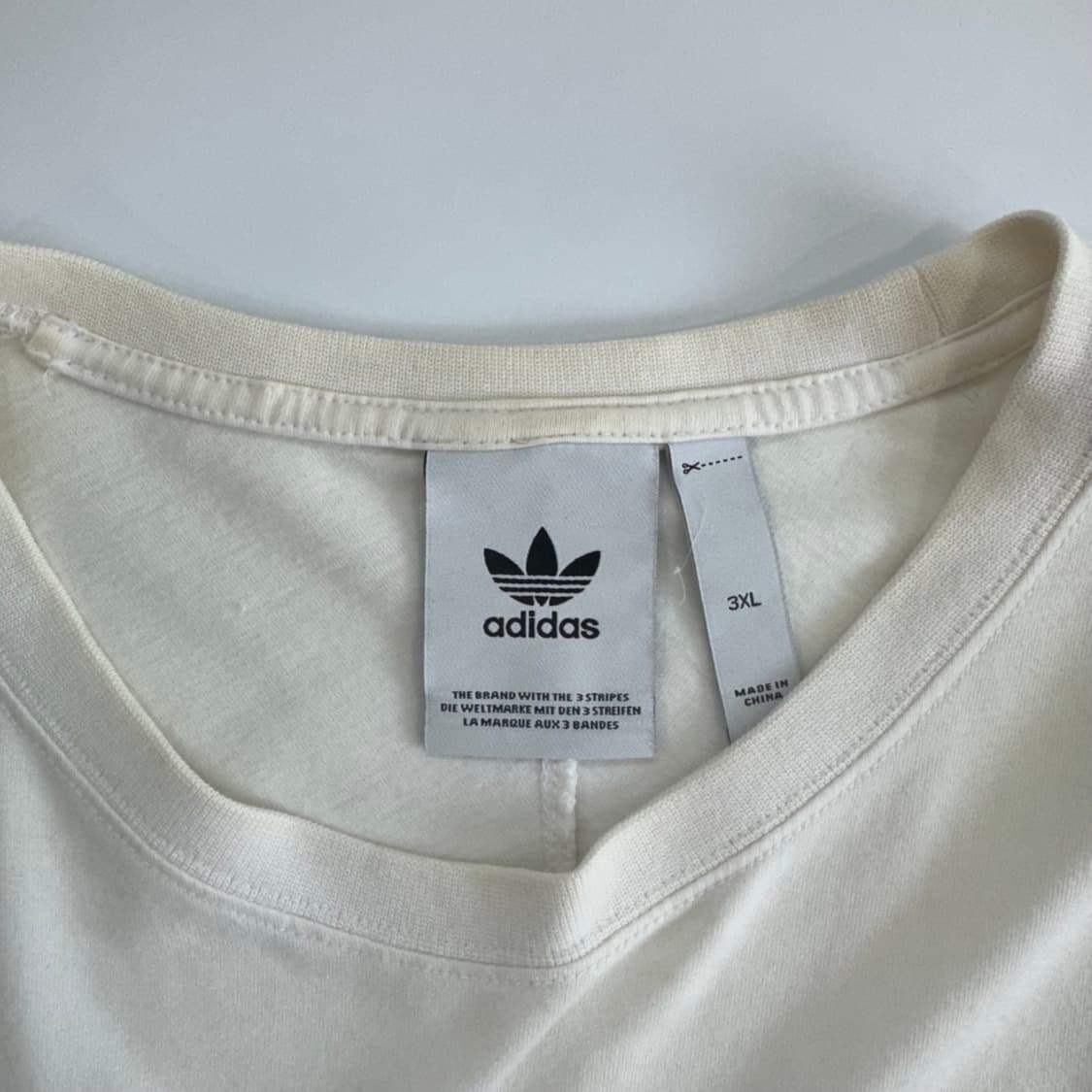Adidas 아디다스 스몰로고 트랙 아이보리 반팔 상품이미지5