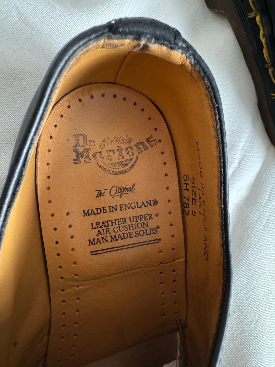 [UK5/240mm] 닥터마틴 1461 블랙 MIE 상품이미지8