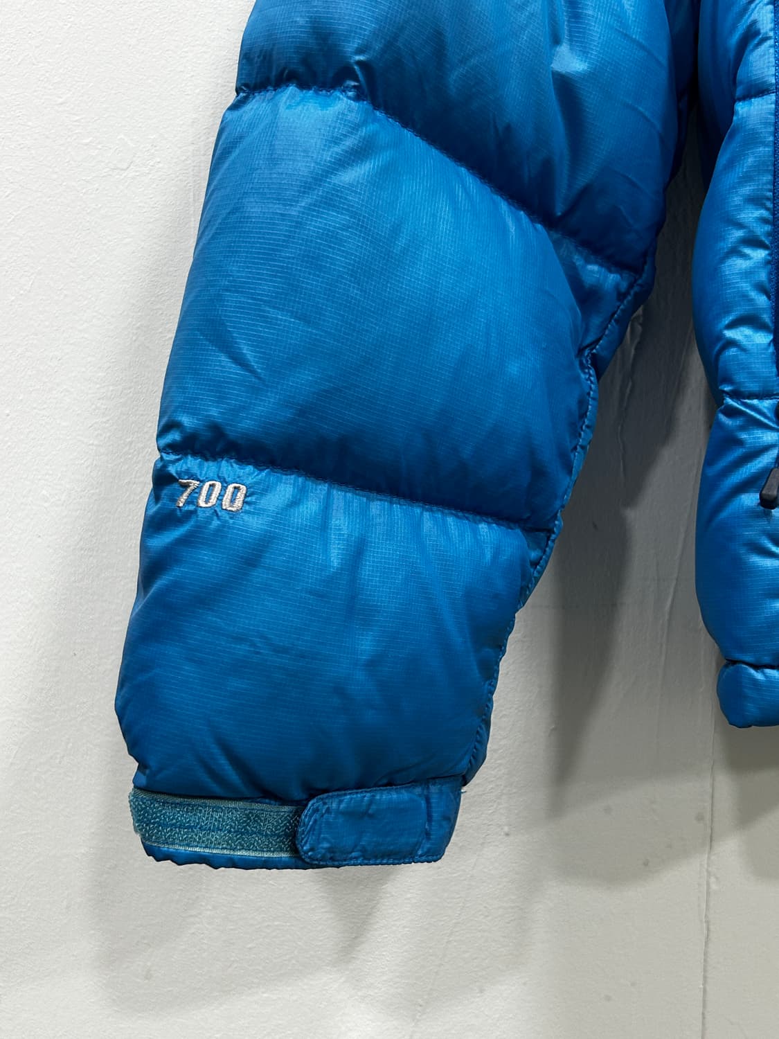 노스페이스 눕시 700 패딩 L 100 상품이미지3