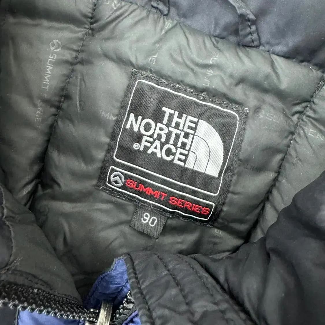 여성용 90 노스페이스 로체 네이비 경량 패딩자켓 상품이미지5