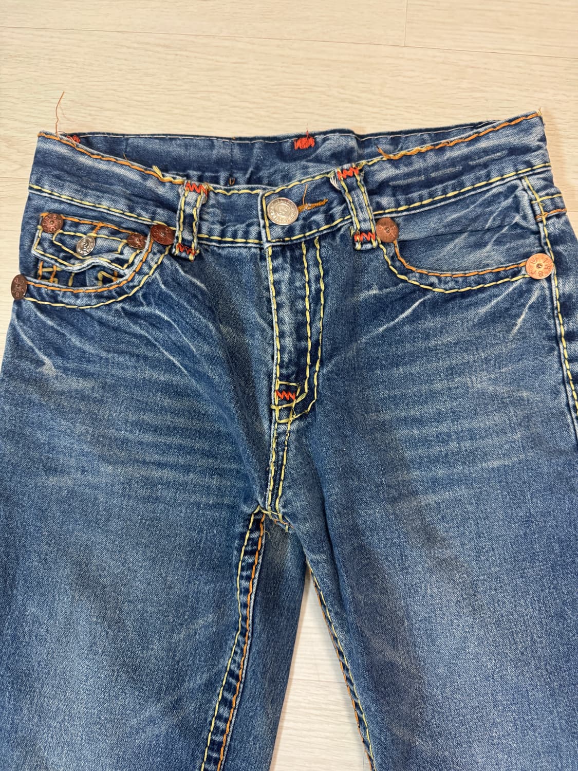 트루릴리젼 부츠컷 데님 청바지 상품이미지4