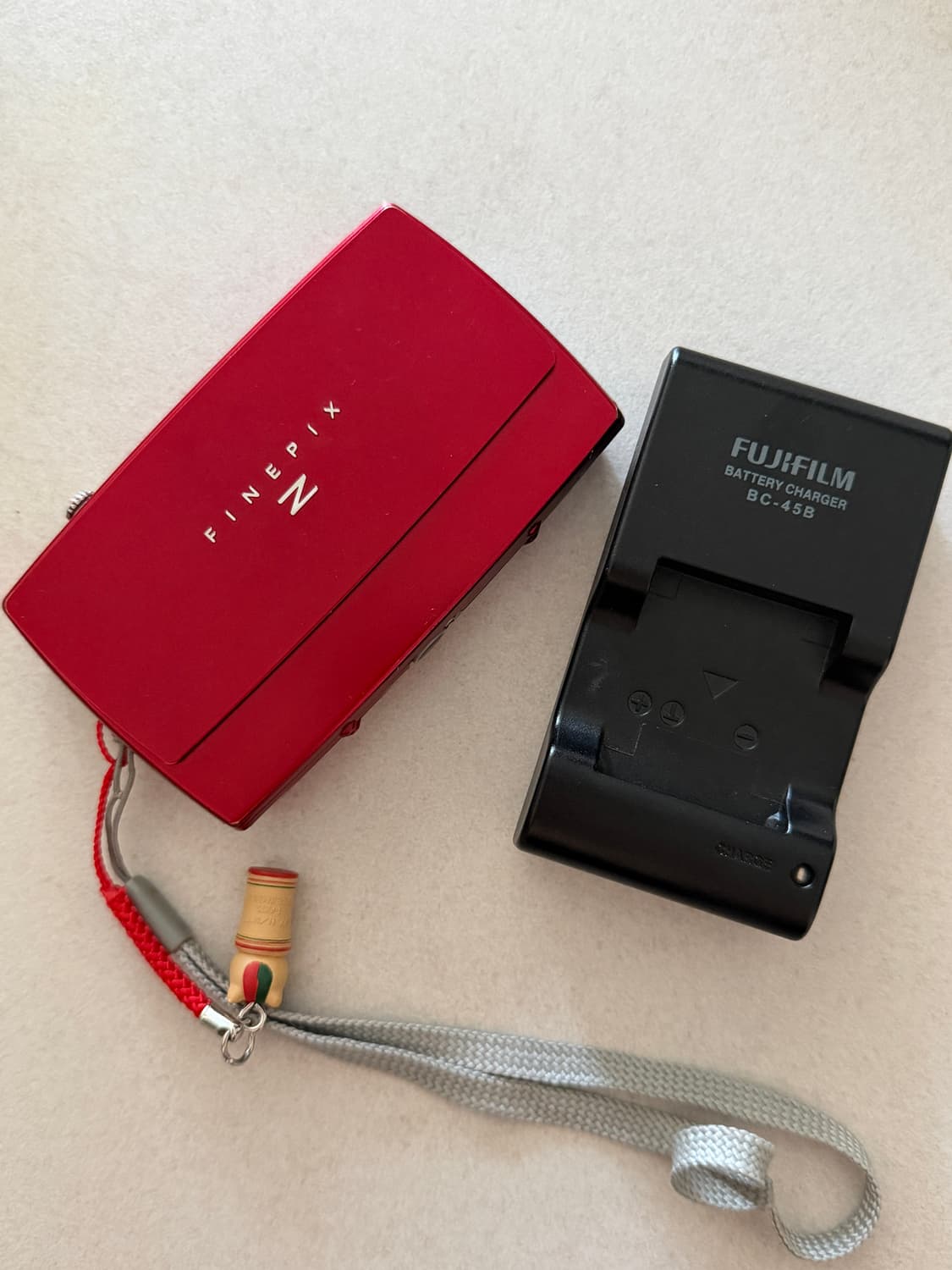 후지필름 파인픽스 Z2000EXR 배터리/충전기 포함 판매합니다!(sd카 상품이미지1