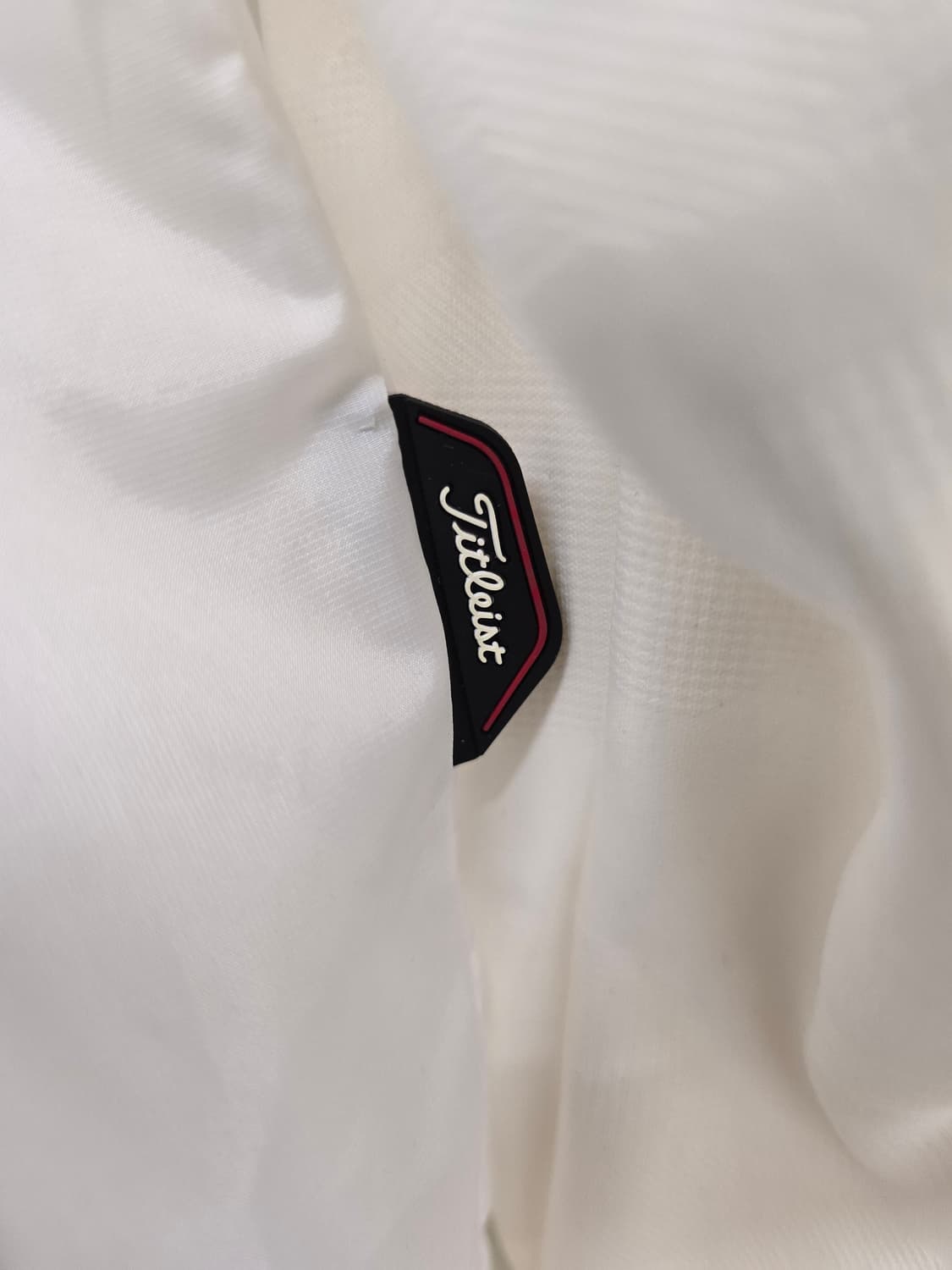 타이틀리스트 남성 바람막이.
싸이즈 105 상품이미지5