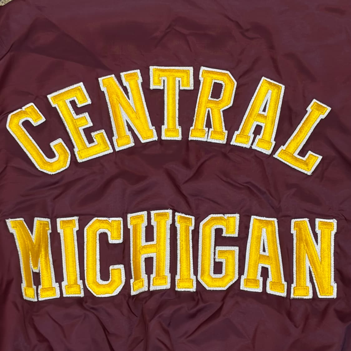 레어 90s Made in USA 스윙스터 미시건 사틴 자켓 패딩자켓 상품이미지3