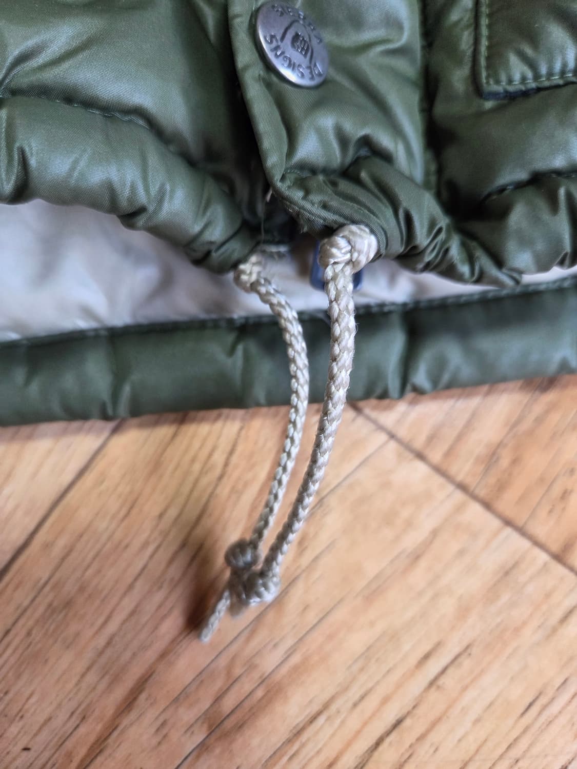 시에라디자인 80s 유광패딩 상품이미지5