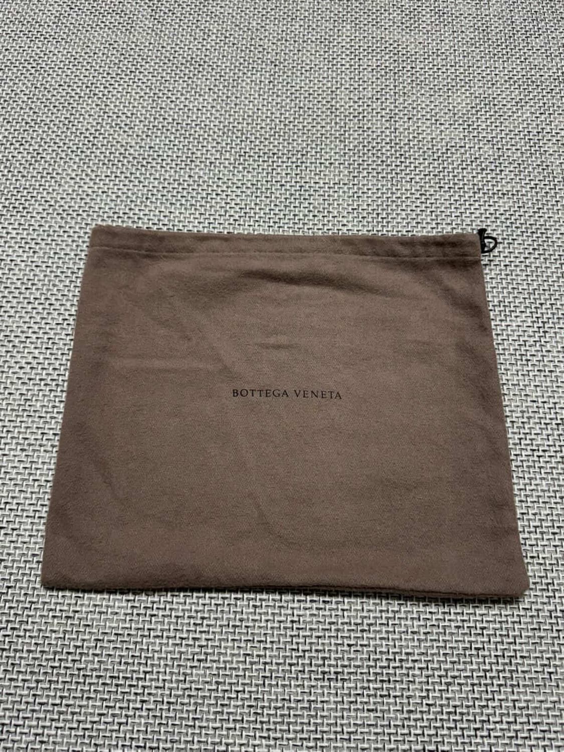보테가배네타 인크레치아토 클러치 상품이미지9