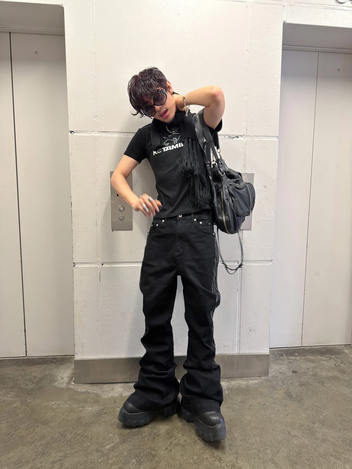 Black Venom Coated Bootcut Denim 상품이미지4