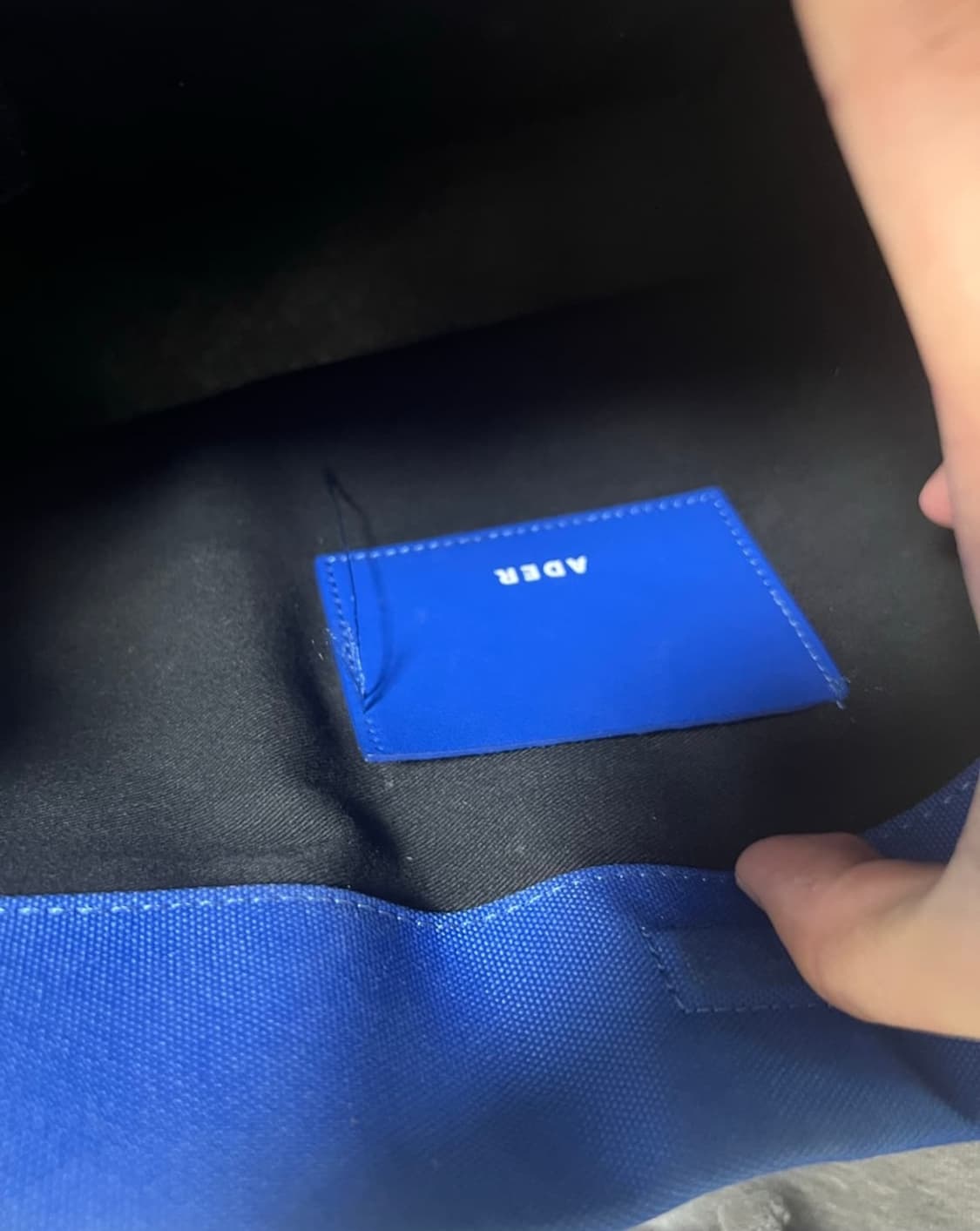 아더에러 쇼퍼백 블루 상품이미지3