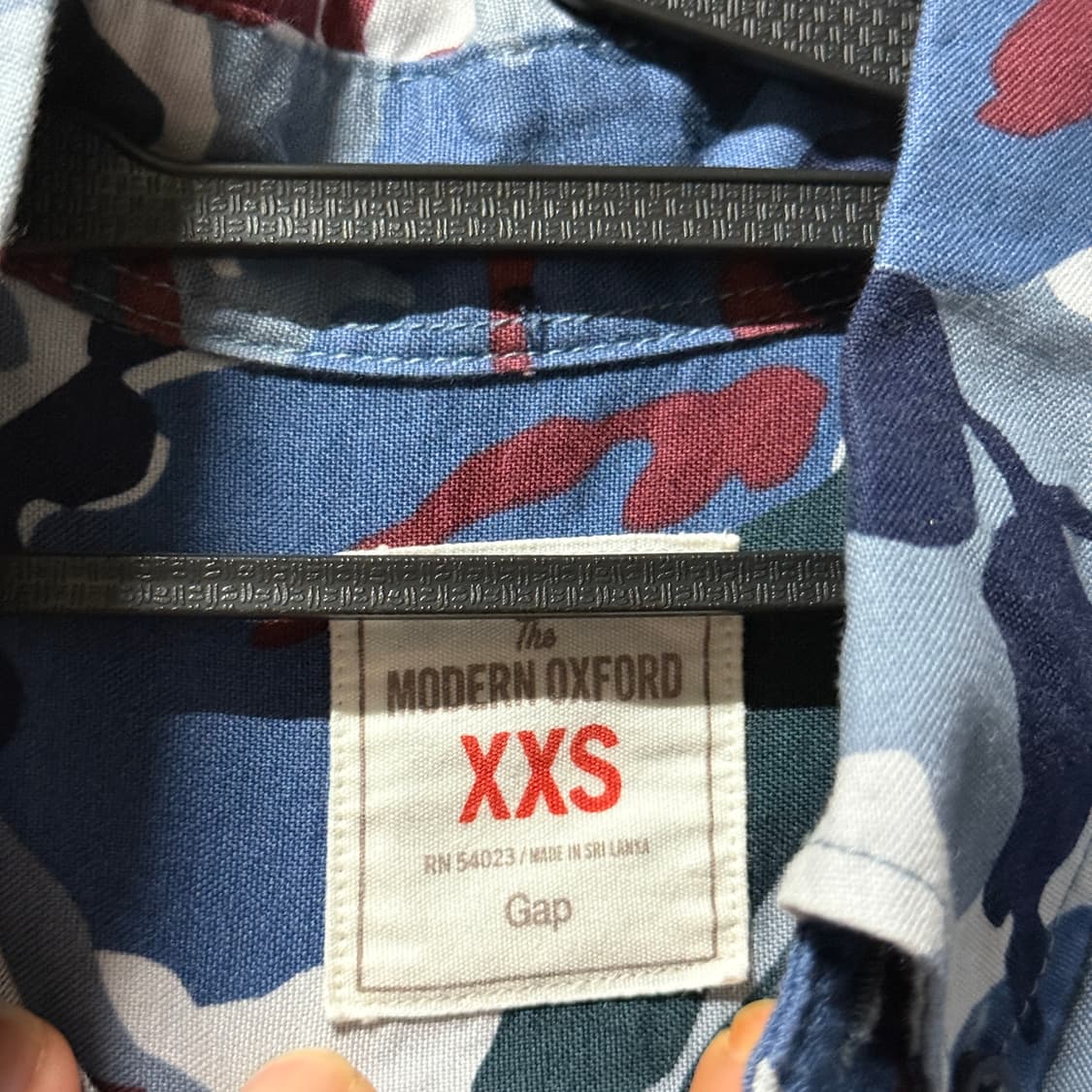 갭 플라워 카모 패턴 원포켓 옥스포드 셔츠 상품이미지5