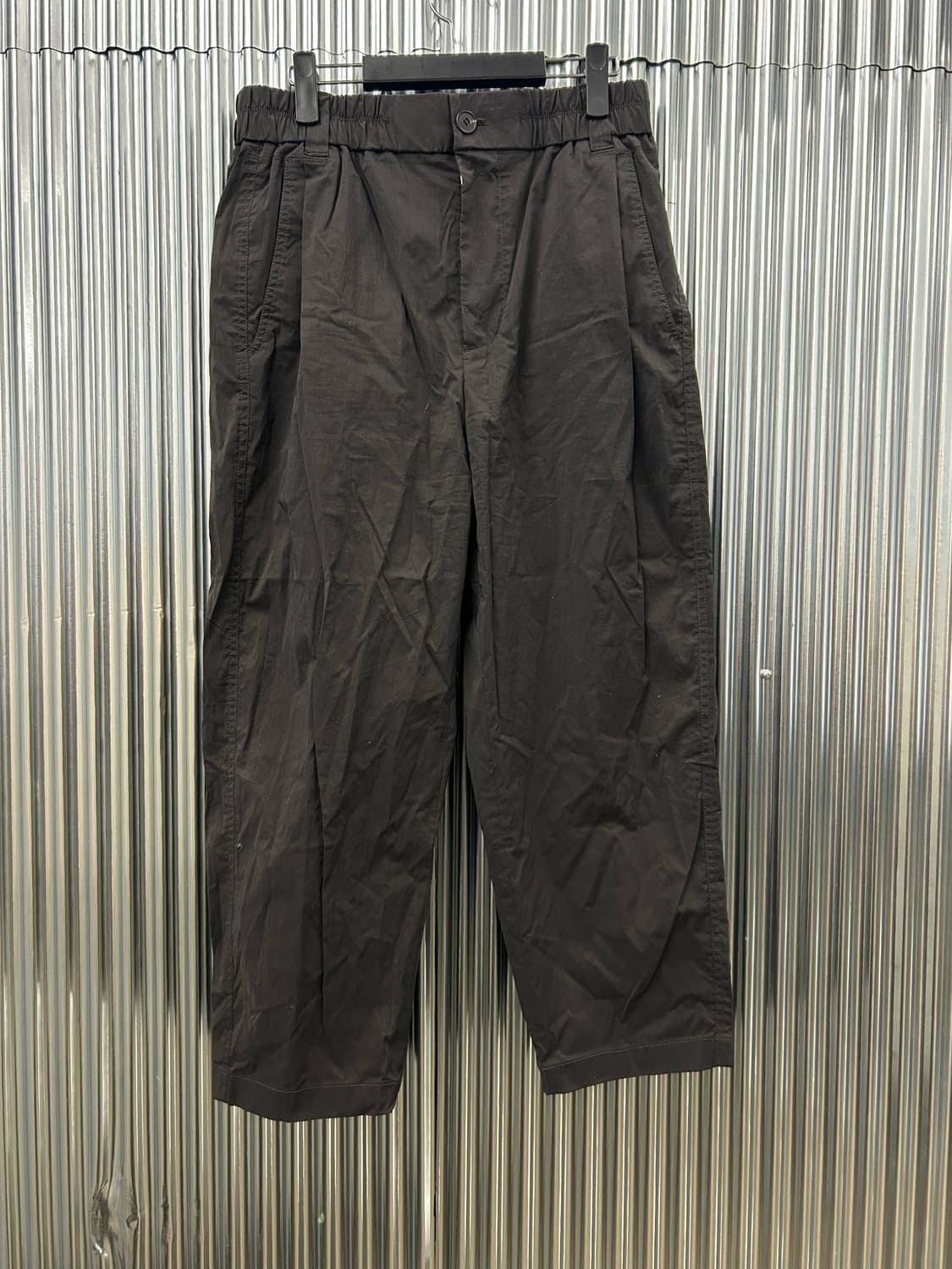 TIME 와이드 핏 밴딩 팬츠 차콜 그레이 상품이미지2